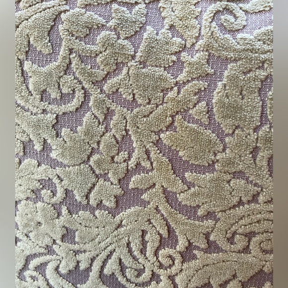 Custom Accent Pillow  26” X 23” - Picture 4 of 6